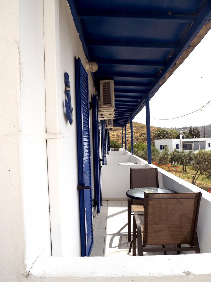 Eleftheria Rooms Livadi  Exterior photo